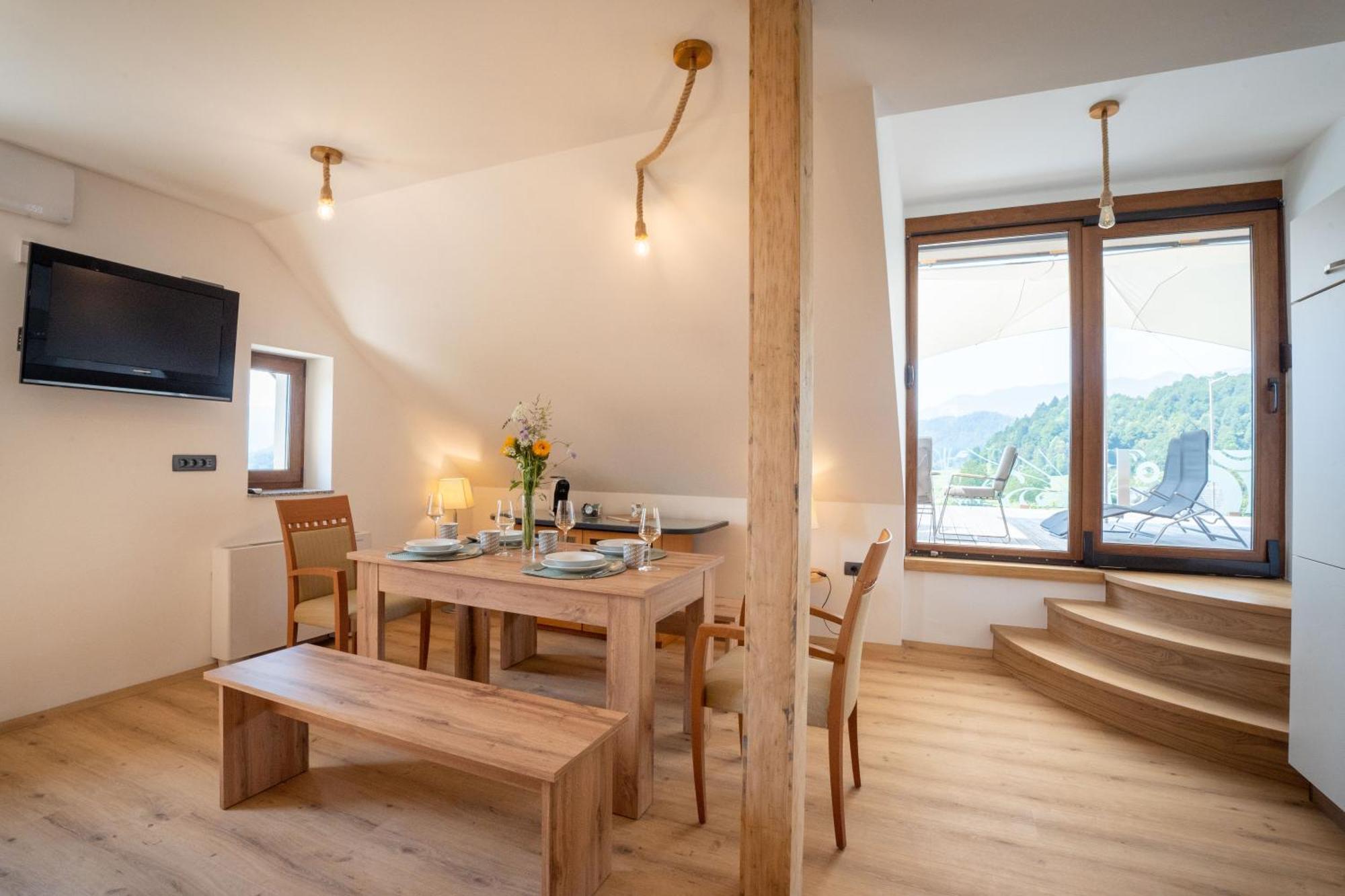 Aparthotel Hom At Vintgar Zgornje Gorje Chambre photo